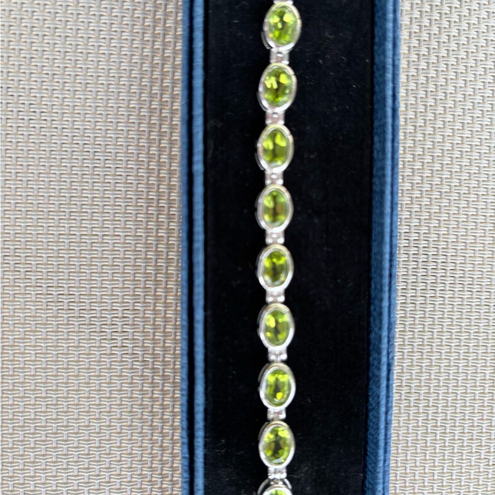 Sterling Silver Green Peridot Link Bracelet - Picture 3 of 5